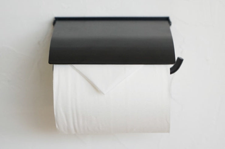 AXCIS アクシス ペーパーホルダー flap フラップ アイアン HS3047 1連 シングル トイレットペーパーホルダーカバー アイアン DIY 日曜大工 リフォーム 鉄製 ブラック トイレ収納 スリム コンパクト ストック 高級感