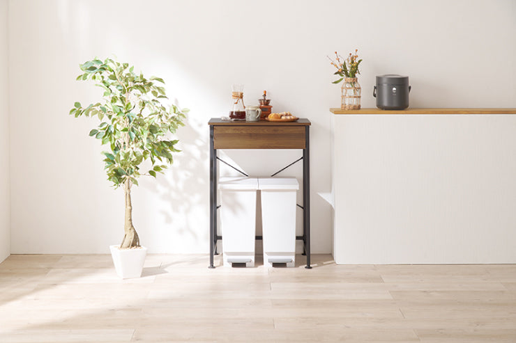 Étagère de cuisine, support pour poubelle KR-3770, largeur 60,5 cm, profondeur 42 cm, hauteur 85,5 cm, étagère, rangement de cuisine, tiroir, poubelle, bureau, chariot, table, bureau, rangement mural, étagère ouverte, étagère murale