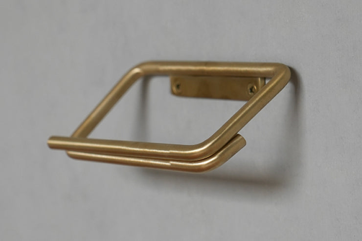 AXCIS アクシス ペーパーホルダー KT ブラス L2220 L2221 1連 2連 シングル ダブル トイレットペーパーホルダーカバー 真鍮 DIY 日曜大工 リフォーム 真鍮製 ゴールド トイレ収納 すき間収納 省スペース スリム コンパクト ストック 高級感 新生活 シンプル おしゃれ かわいい 北欧