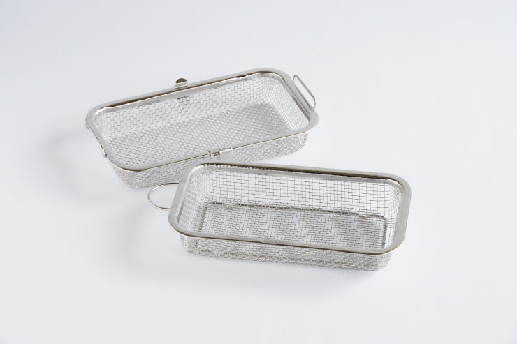 bws SELECTION すっきり暮らす食洗機かご ビーワース セレクション 食洗器対応 幅22.7cm 奥行11.7cm 高さ6.9cm 日本製 燕三条 国産 ざる 水切り 小物入れ 洗い物かご バスケット ステンレス スリム 吊り下げ スタッキング キッチン収納