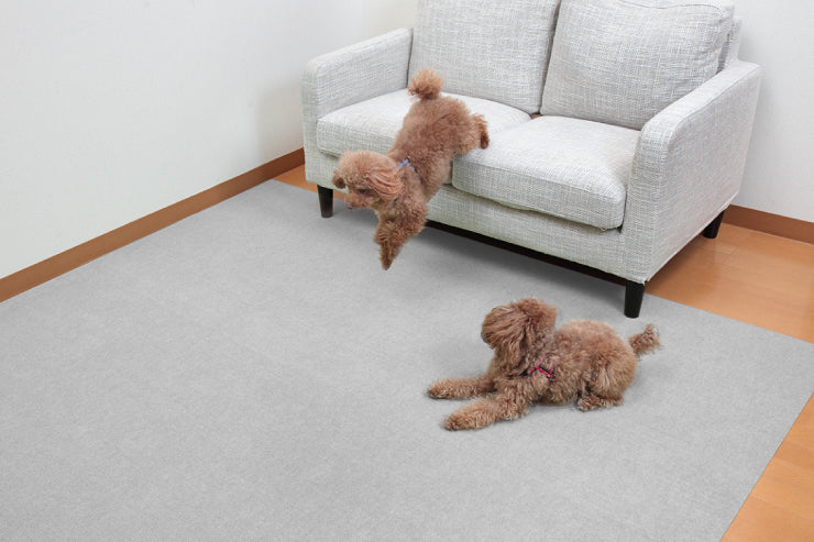 おくだけ吸着 はっ水 ペット用床保護マット 60×600cm 薄さ4mm 吸着マット ペットマット 大判 日本製 国産 カット可 床暖房対応 洗濯OK タイルカーペット ラグ マット 床保護 滑り止めマット