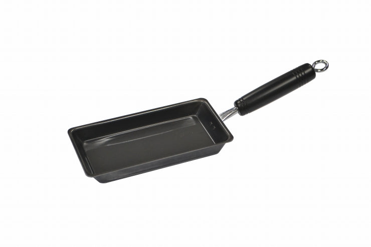 bws SELECTION 卵1個で!鉄の玉子焼き器 ビーワース セレクション IH対応 ガス火 幅10.4cm 奥行38cm 高さ7.5cm 日本製 燕三条 国産 鉄 フライパン 玉子焼き 卵焼き 鉄フライパン キッチン スリム 鉄分補給