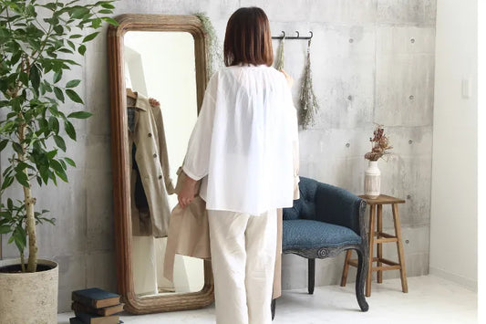 Table pliante MT-6866 Largeur 105 cm Profondeur 55 cm Hauteur 32 (7) cm Table centrale pliante Table en bois marron naturel Fer massif Table de café rétro Table en bois Moderne Scandinave Élégant Mignon Industriel