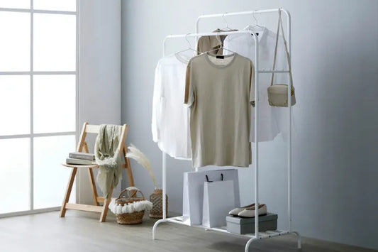 Table pliante MT-6866 Largeur 105 cm Profondeur 55 cm Hauteur 32 (7) cm Table centrale pliante Table en bois marron naturel Fer massif Table de café rétro Table en bois Moderne Scandinave Élégant Mignon Industriel