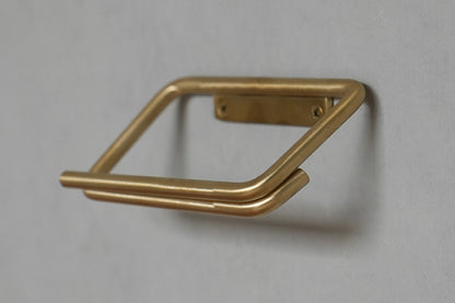 AXCIS アクシス ペーパーホルダー KT ブラス L2220 L2221 1連 2連 シングル ダブル トイレットペーパーホルダーカバー 真鍮 DIY 日曜大工 リフォーム 真鍮製 ゴールド トイレ収納 すき間収納 省スペース スリム コンパクト ストック 高級感 新生活 シンプル おしゃれ かわいい 北欧