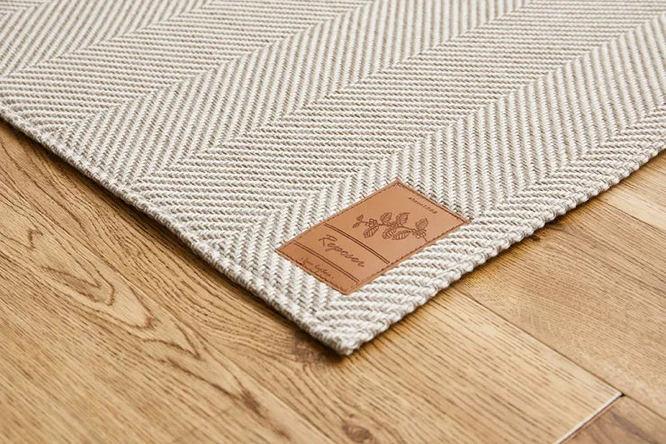 ヘリンボンラグ ボーナ 幅130cm 奥行き190cm